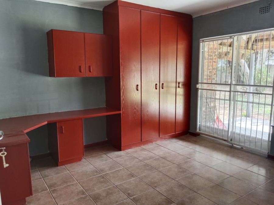 To Let 3 Bedroom Property for Rent in Riebeeckstad Free State